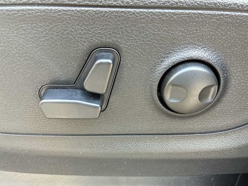 New 2026 RAM 1500 Big Horn AWD/4WD image 14