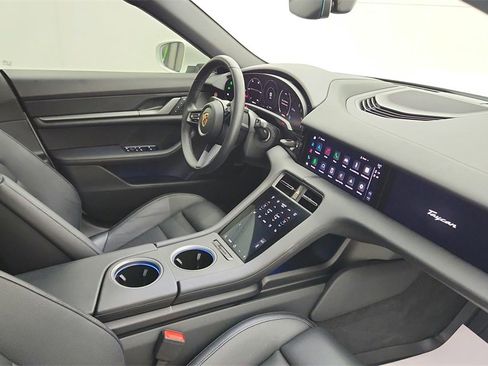 Certified 2024 Porsche Taycan 4S image 40