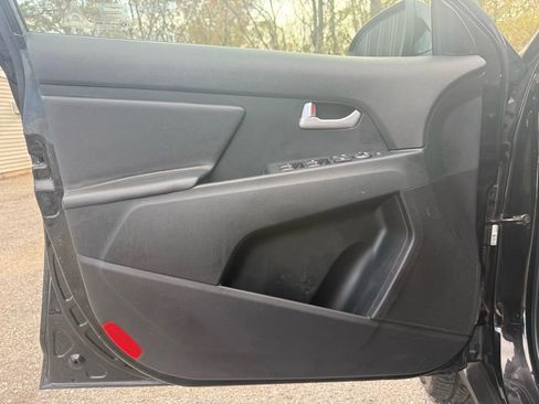 Used 2016 Kia Sportage EX w/ EX Premium Package image 9