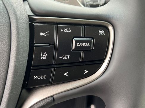 New 2025 Lexus ES 350 w/ Premium Package image 20