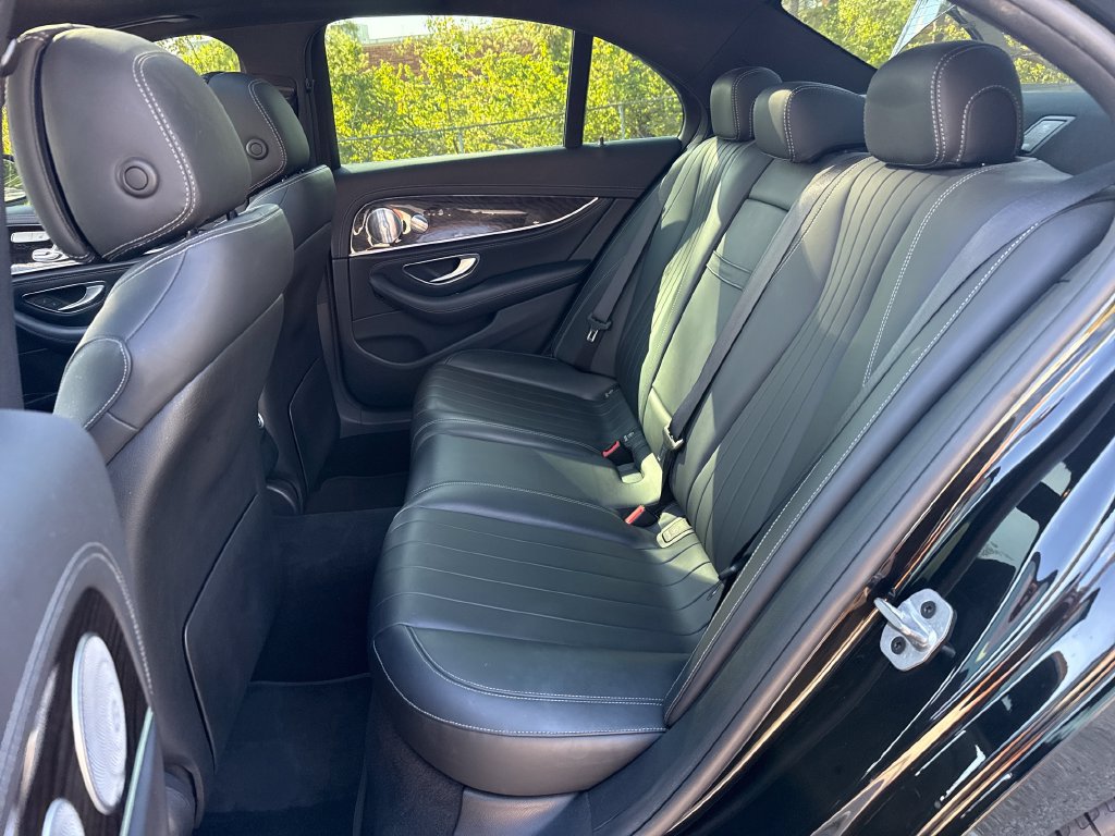 Used 2020 Mercedes-Benz E 450 4MATIC Sedan image 25
