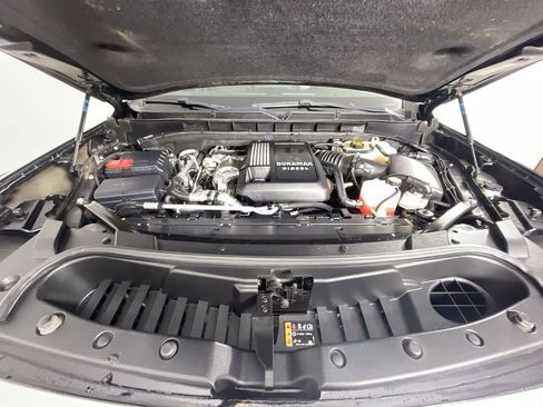 Used 2022 GMC Yukon XL SLT w/ SLT Premium Package image 30