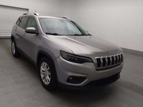 Used 2019 Jeep Cherokee Latitude w/ Popular Appearance Group FWD image 13