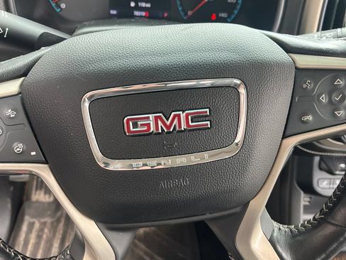 Used 2019 GMC Canyon Denali RWD image 13