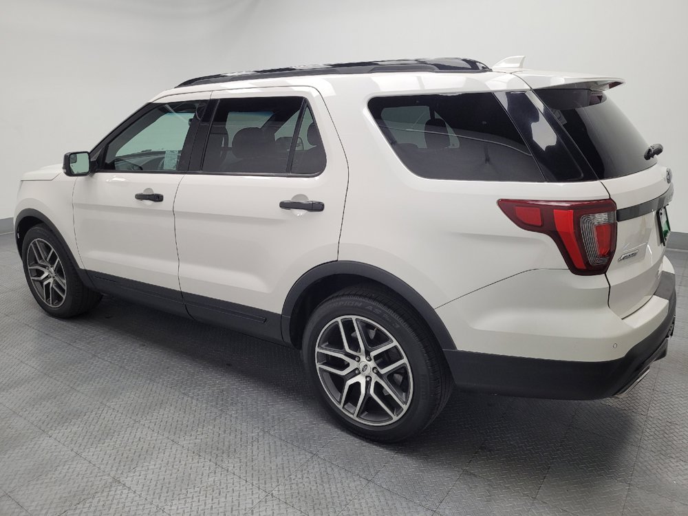 Used 2017 Ford Explorer Sport AWD/4WD image 3