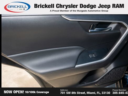 Used 2022 Toyota RAV4 XLE AWD/4WD image 11
