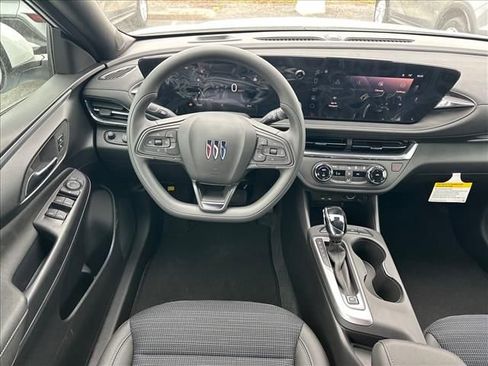 New 2026 Buick Envista Sport Touring w/ Advanced Safety Package FWD image 19