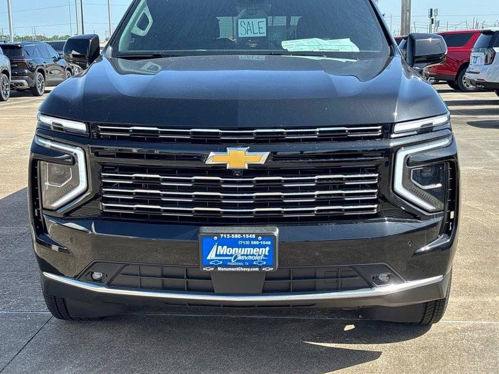 Used 2026 Chevrolet Tahoe High Country RWD image 2