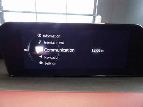 Used 2023 MAZDA MAZDA3 s image 35