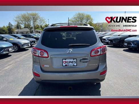 Used 2011 Hyundai Santa Fe SE FWD image 13