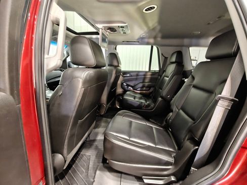Used 2018 Chevrolet Tahoe Premier AWD/4WD image 34
