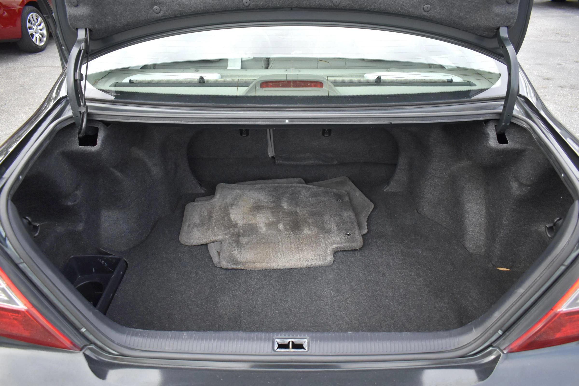 Used 2002 Toyota Camry LE FWD image 18