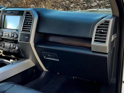 Used 2016 Ford F150 Lariat w/ Equipment Group 502A Luxury image 14