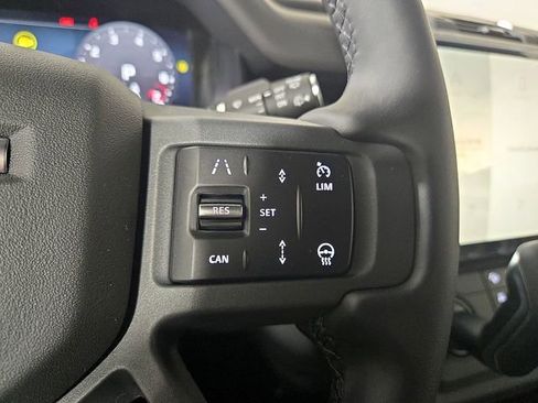 New 2026 Land Rover Defender 130 X-Dynamic SE AWD/4WD image 20