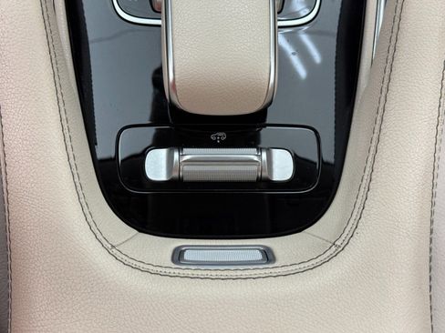 Used 2020 Mercedes-Benz GLS 580 4MATIC image 40