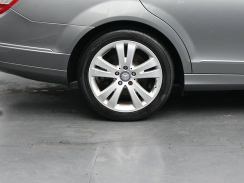 Used 2010 Mercedes-Benz C 300 Sedan image 10