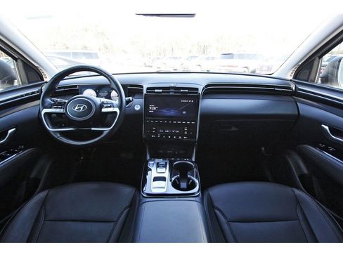 Used 2024 Hyundai Tucson Limited image 11