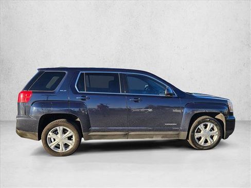 Used 2017 GMC Terrain SLE image 4