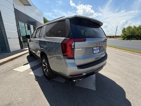 New 2026 GMC Yukon XL AT4 w/ AT4 Premium Plus Package AWD/4WD image 29