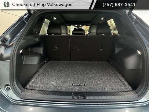 New 2026 Volkswagen Tiguan SE R-Line image 31