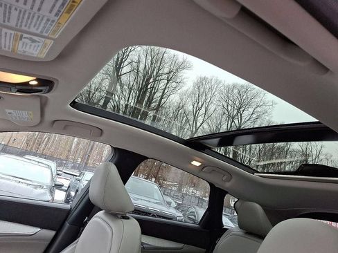 Used 2023 INFINITI QX50 Sensory w/ Accent Package AWD/4WD image 17