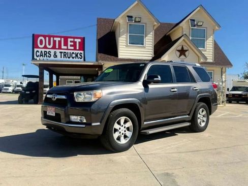 Used 2011 Toyota 4Runner Limited image 2
