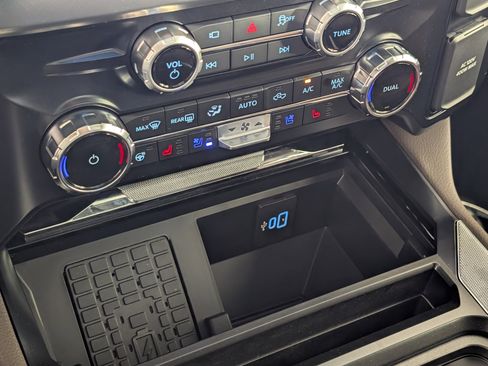 New 2025 Ford F350 King Ranch image 16