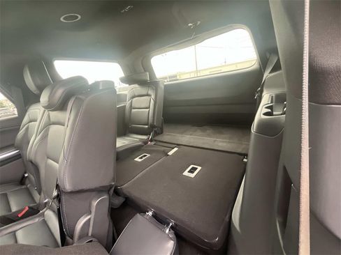 New 2025 Lincoln Navigator Reserve w/ Jet Appearance Package image 15