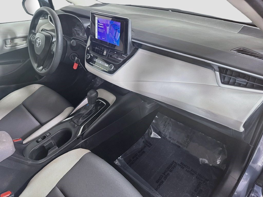 Used 2024 Toyota Corolla LE FWD image 28