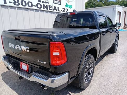 Used 2025 RAM 1500 Laramie AWD/4WD image 3