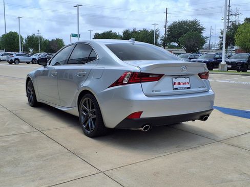 Used 2014 Lexus IS 250 w/ F-Sport Package RWD image 3