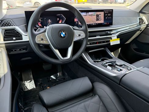 Used 2026 BMW X7 xDrive40i image 31