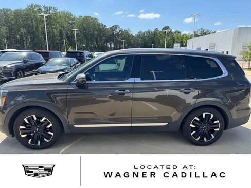 Used 2023 Kia Telluride SX Prestige AWD/4WD image 1