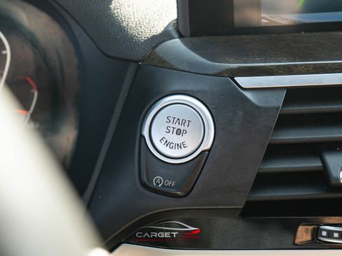 Used 2020 BMW X3 xDrive30i w/ Premium Package image 32