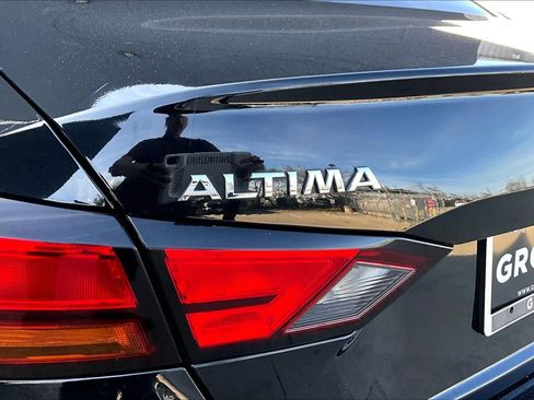 Used 2021 Nissan Altima 2.5 SR image 29