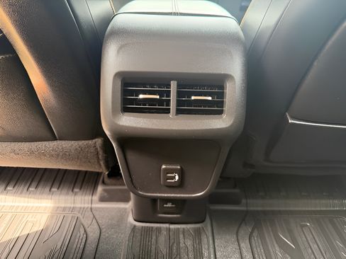 Used 2022 GMC Terrain AT4 w/ Infotainment Package II AWD/4WD image 15