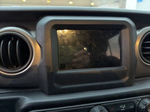 Used 2020 Jeep Gladiator Sport w/ Quick Order Package 24S image 56