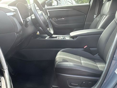 Certified 2025 MAZDA CX-50 AWD 2.5 S w/ Preferred Package image 22