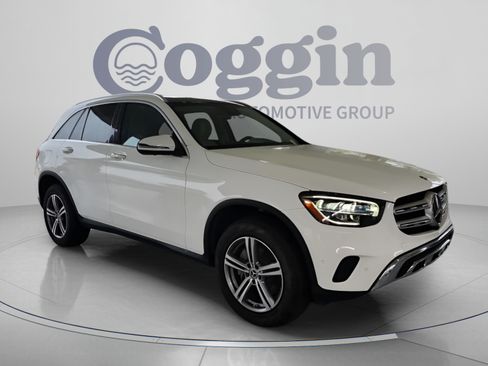Used 2022 Mercedes-Benz GLC 300 image 7