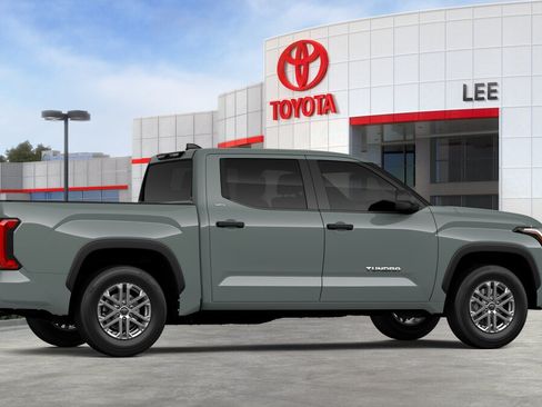 New 2026 Toyota Tundra SR5 w/ TRD Off-Road Package AWD/4WD image 11