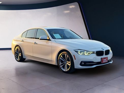 Used 2018 BMW 330i xDrive Sedan image 7