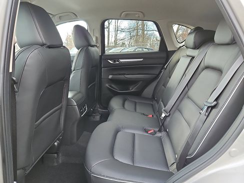 New 2025 MAZDA CX-5 AWD 2.5 S w/ Select Package image 8