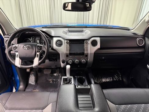 Used 2018 Toyota Tundra SR5 w/ TRD Off Road Package image 11
