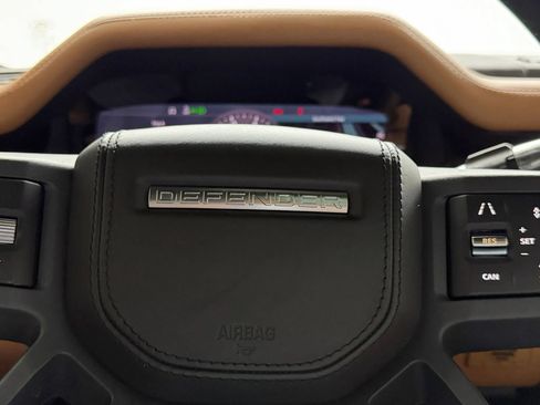 Used 2020 Land Rover Defender 110 X AWD/4WD image 24