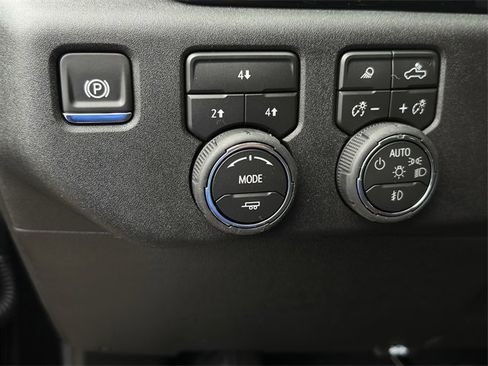 New 2026 Chevrolet Silverado 2500 LT w/ Trail Boss Package image 18