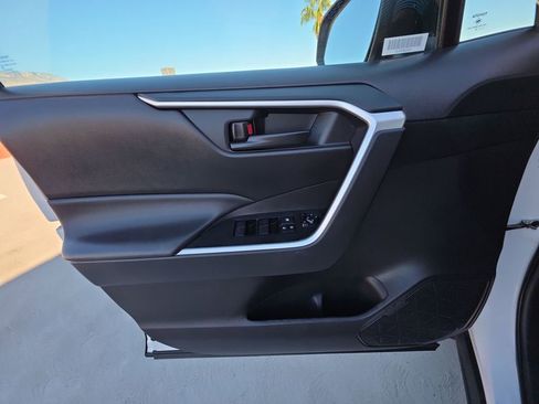 Used 2024 Toyota RAV4 LE image 22