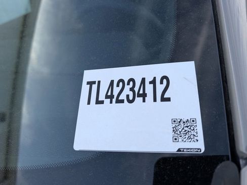New 2026 GMC Terrain AT4 w/ LPO, Black Badging Package AWD/4WD image 33
