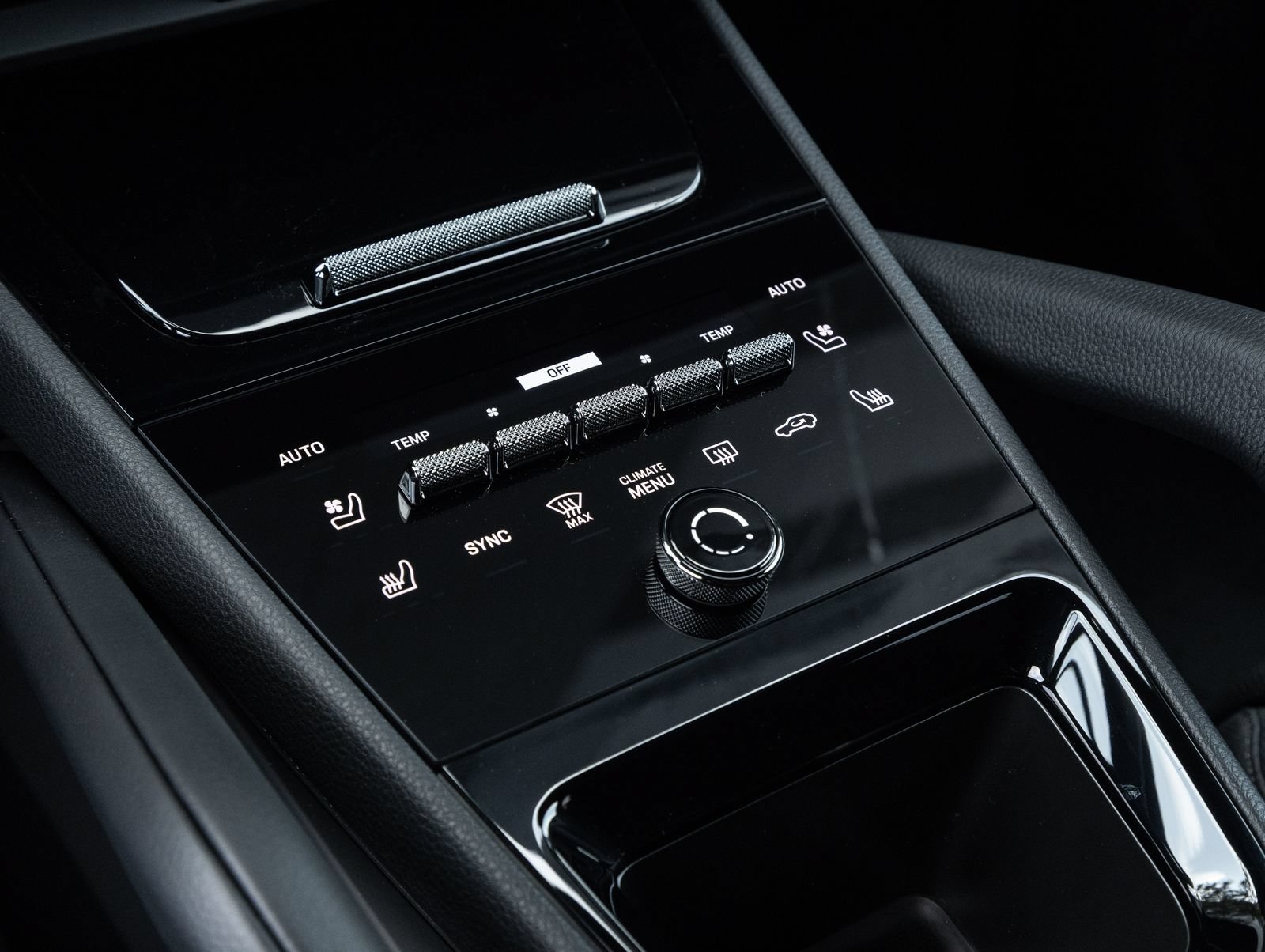 Certified 2026 Porsche Cayenne AWD/4WD image 26