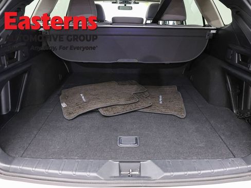 Used 2023 Subaru Outback Premium AWD/4WD image 9