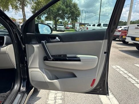 Used 2020 Kia Sportage S w/ S Premium Package FWD image 14